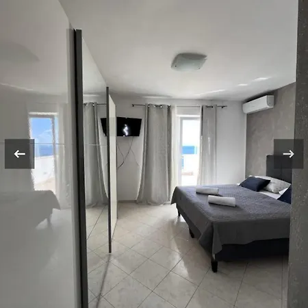 Lorenzo Apartman Podgora